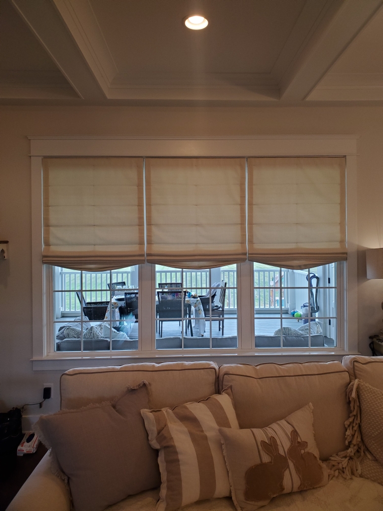 Window Fabric Shades and Roman Shades - Interior Window Plantation Shutters - Custom, Motorized Window Treatments, Blind Repair, Custom Blinds | Nashville, TN