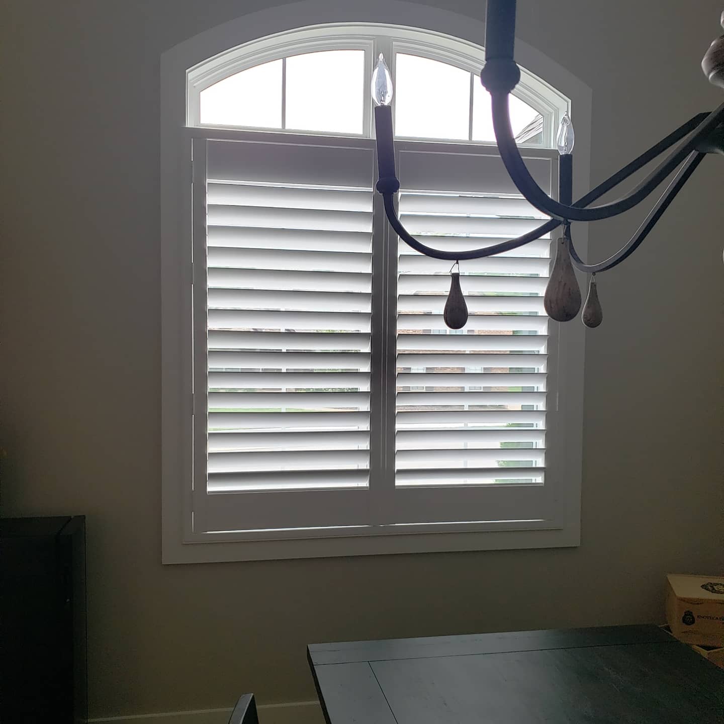 Window Shutters - Custom, Motorized Window Treatments, Blind Repair, Custom Blinds, Roman Shades, Faux Wood Blinds | Nashville, TN